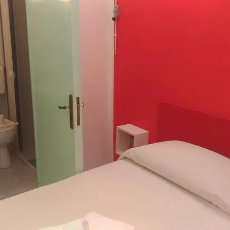 לינה וארוחת בוקר Acqua Chiara אוג'נטו